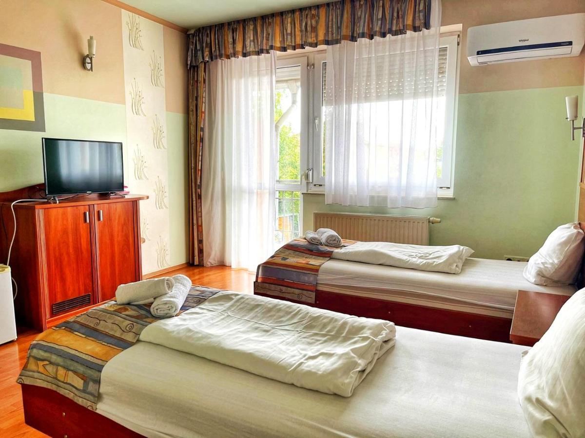 Alkotmany Vendeghaz Hotel Sárvár Екстериор снимка